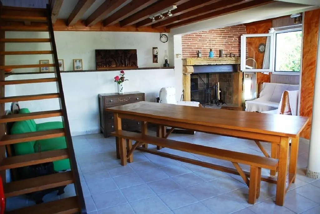 La Petite Maison Villa Bessenay