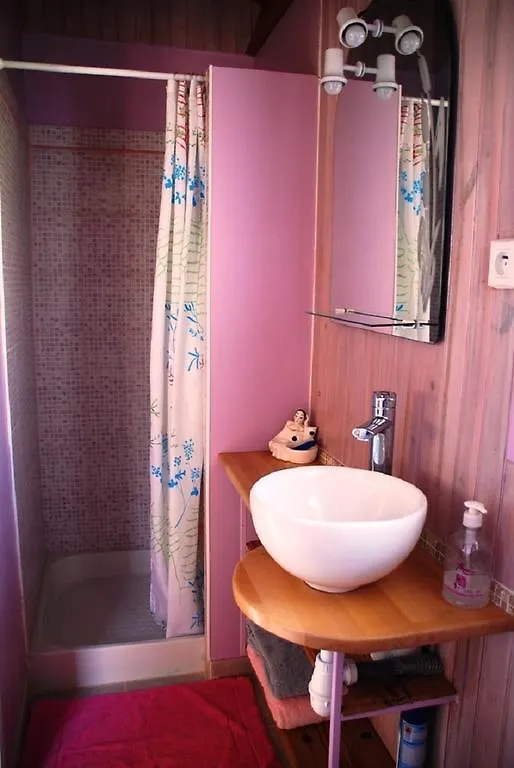 Chalet La Petite Maison Villa Bessenay France
