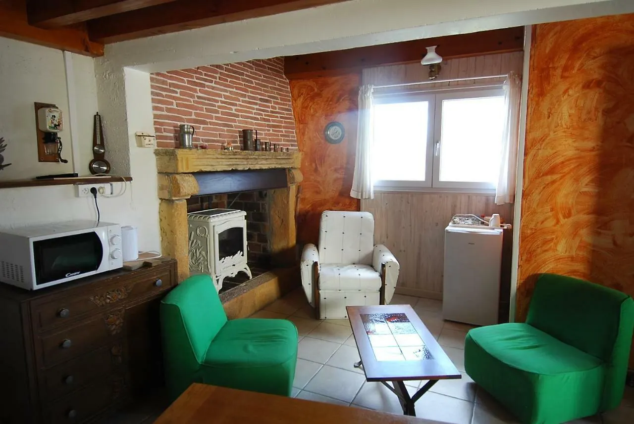 La Petite Maison Villa Bessenay France